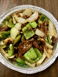 Black Pepper Beef in a Sizzling Platter